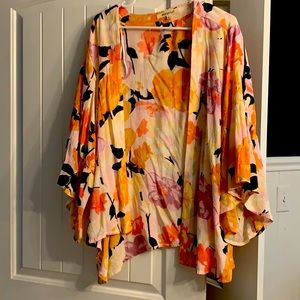 Rip curl floral kimono